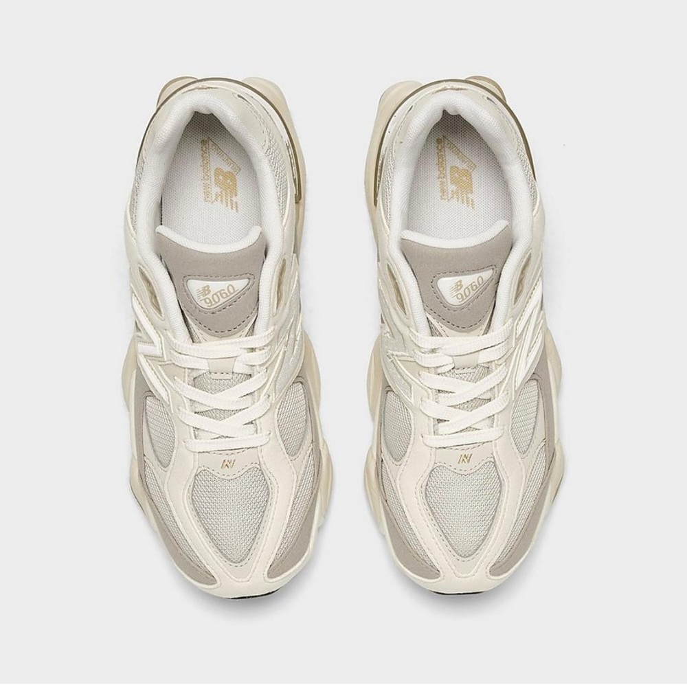New Balance Women's Cream Sneakers